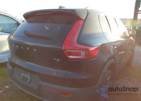 2019 Volvo Xc40 T5 Momentum from USA, damaged, VIN YV4162UK4K2148599